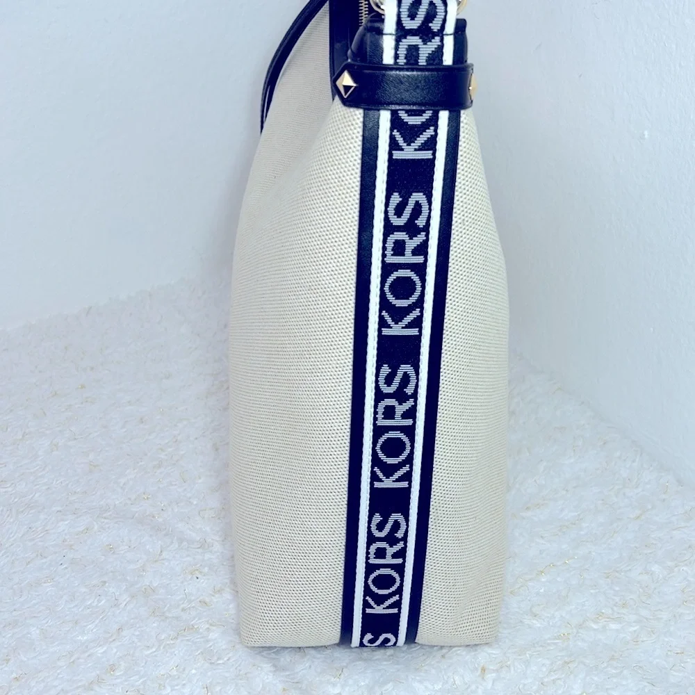 NEW $358 Michael Kors Maeve Large Hobo Bag‎ Cream Beige Black Canavas Leather